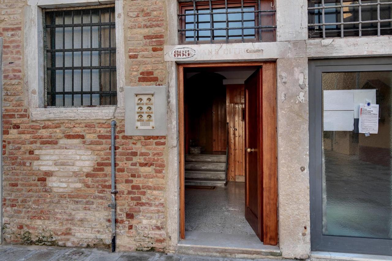 Biennale superior suite Venezia Esterno foto
